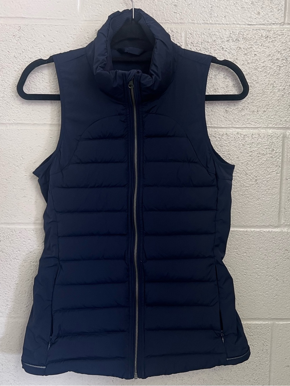 lululemon athletica Navy Quilted Puffer Vest - Sleeveless